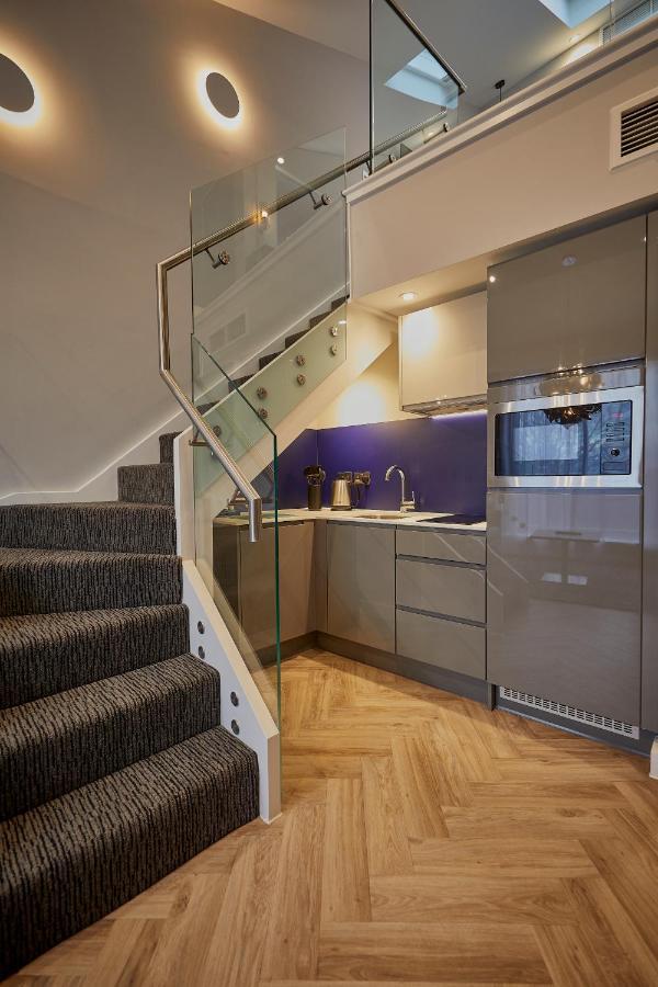 Roomzzz York City Extérieur photo